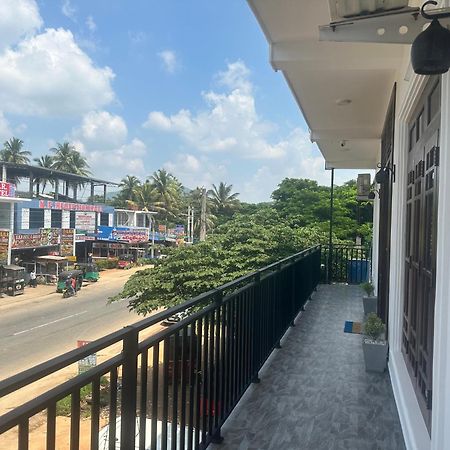 Sns Guest House Galewela Exterior photo